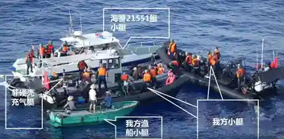 中国海警在仁爱礁俘虏了8名企图不法登岛的菲律宾海军特种兵 将其中1人砍断手指全过程
