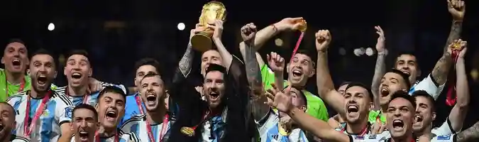 重磅热瓜 2022卡塔尔世界杯阿根廷夺得第三冠 梅西封神 漏个奶庆祝一下不过分吧